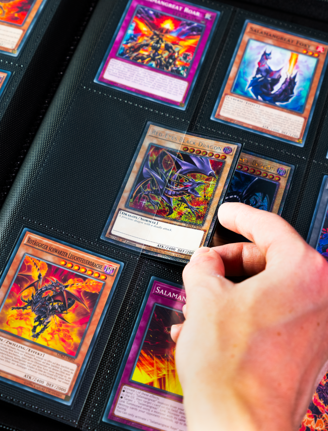 Black Dragon of Destruction - 9-Pocket Trading Card Binder