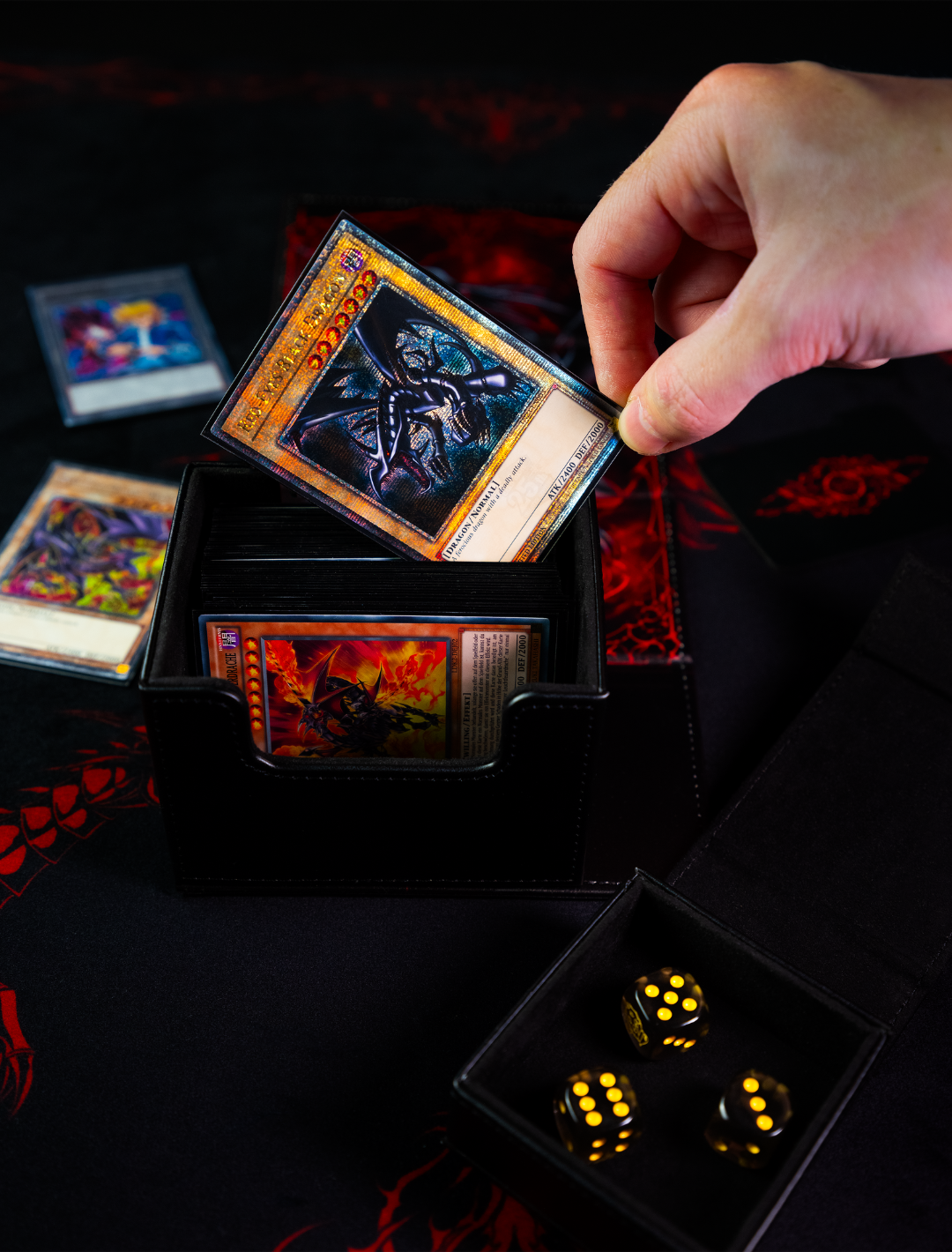 Black Dragon of Destruction Deckbox