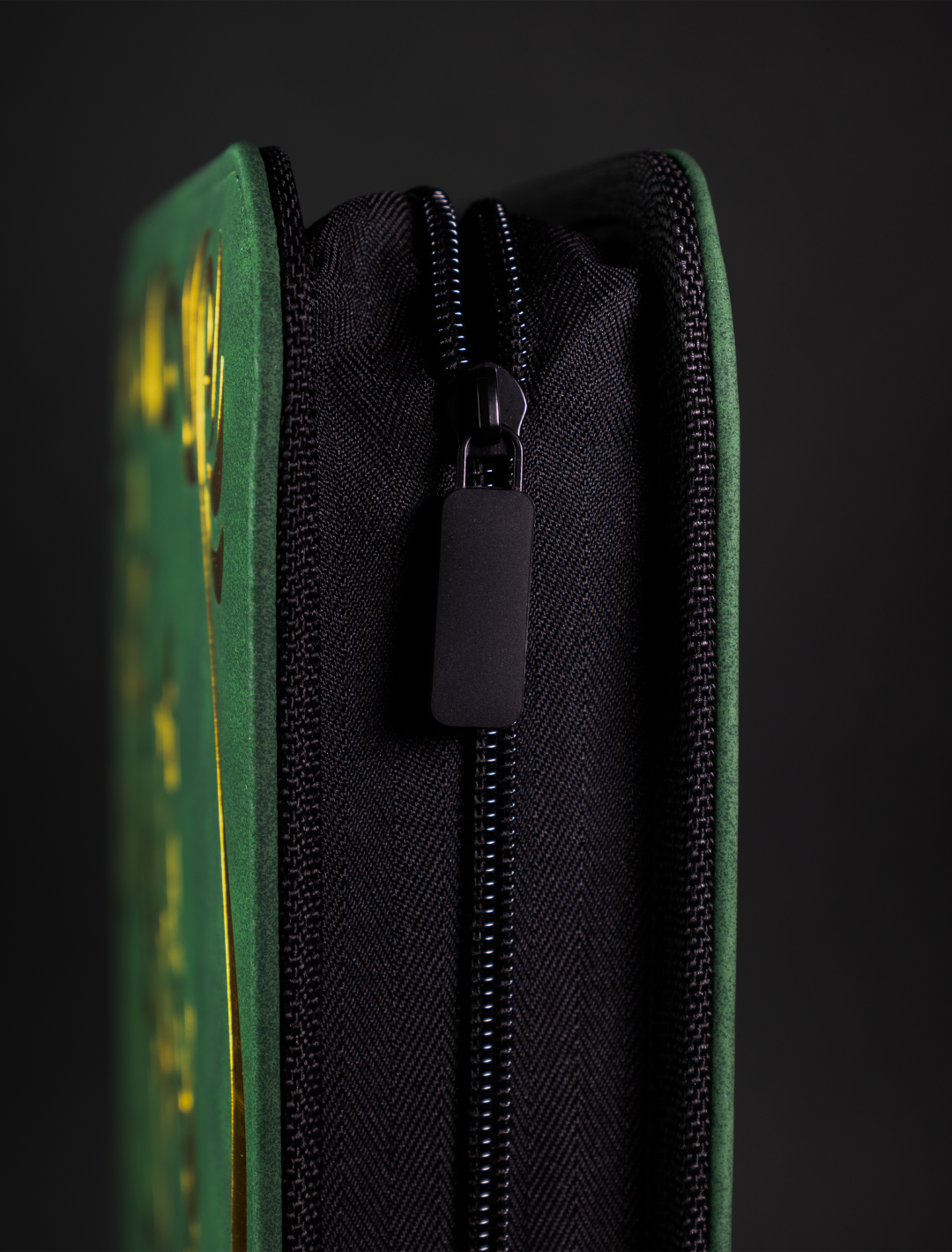 Gen 3 Leafblade - Toploader Trading Card Binder - sleevechief