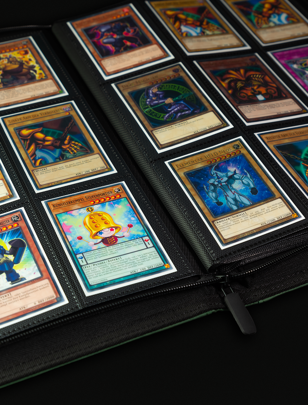 Greed 9-Pocket Trading Card Binder