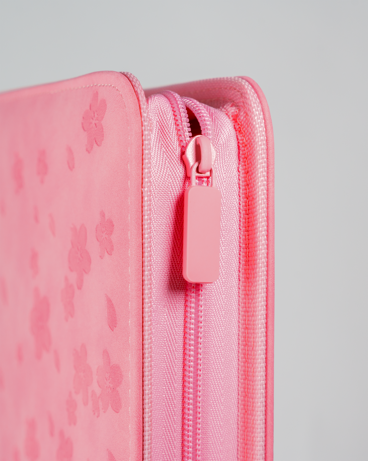 Cherry Blossom - 9-Pocket Trading Card Binder - sleevechief