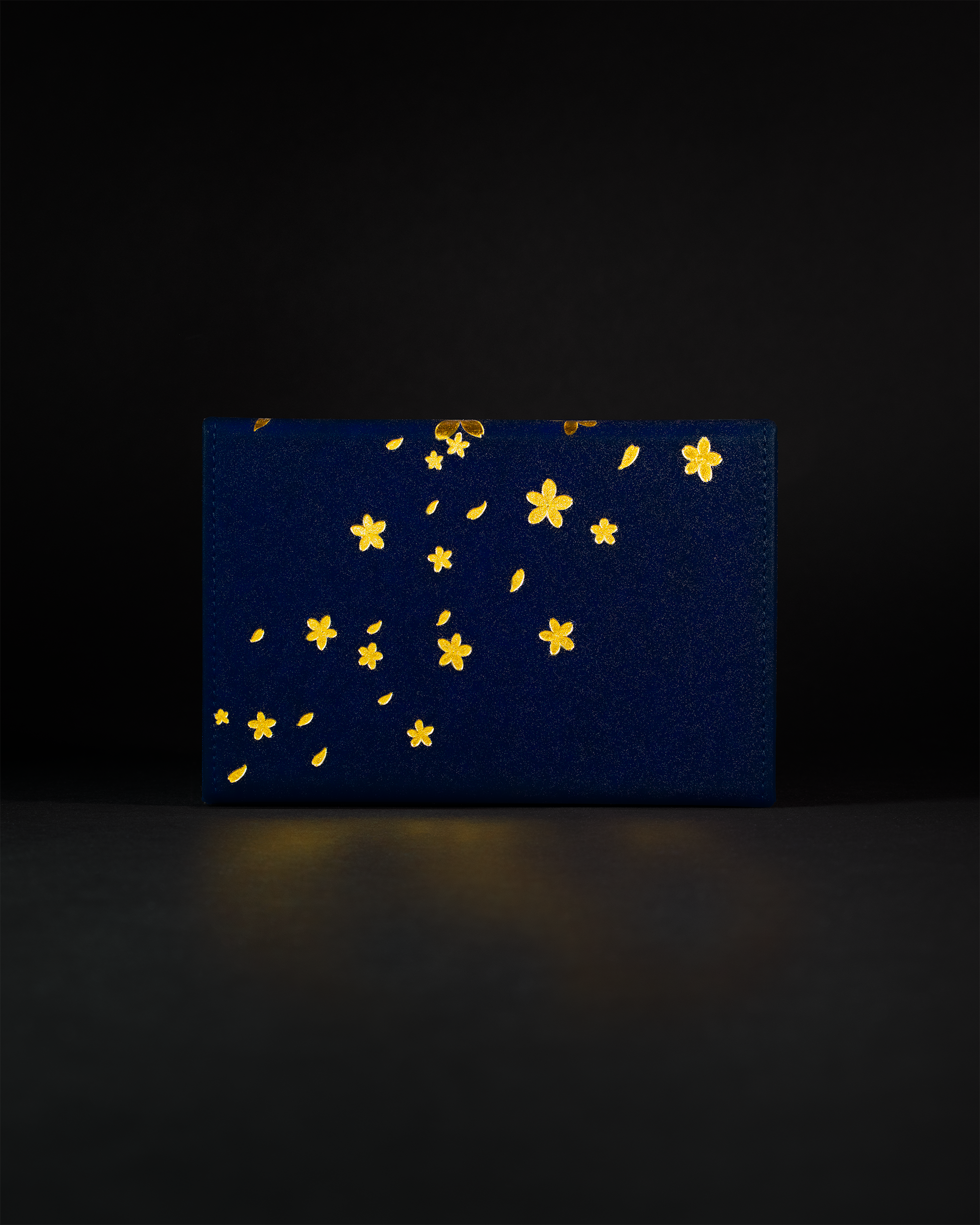 Night Blossom - Deckbox - sleevechief