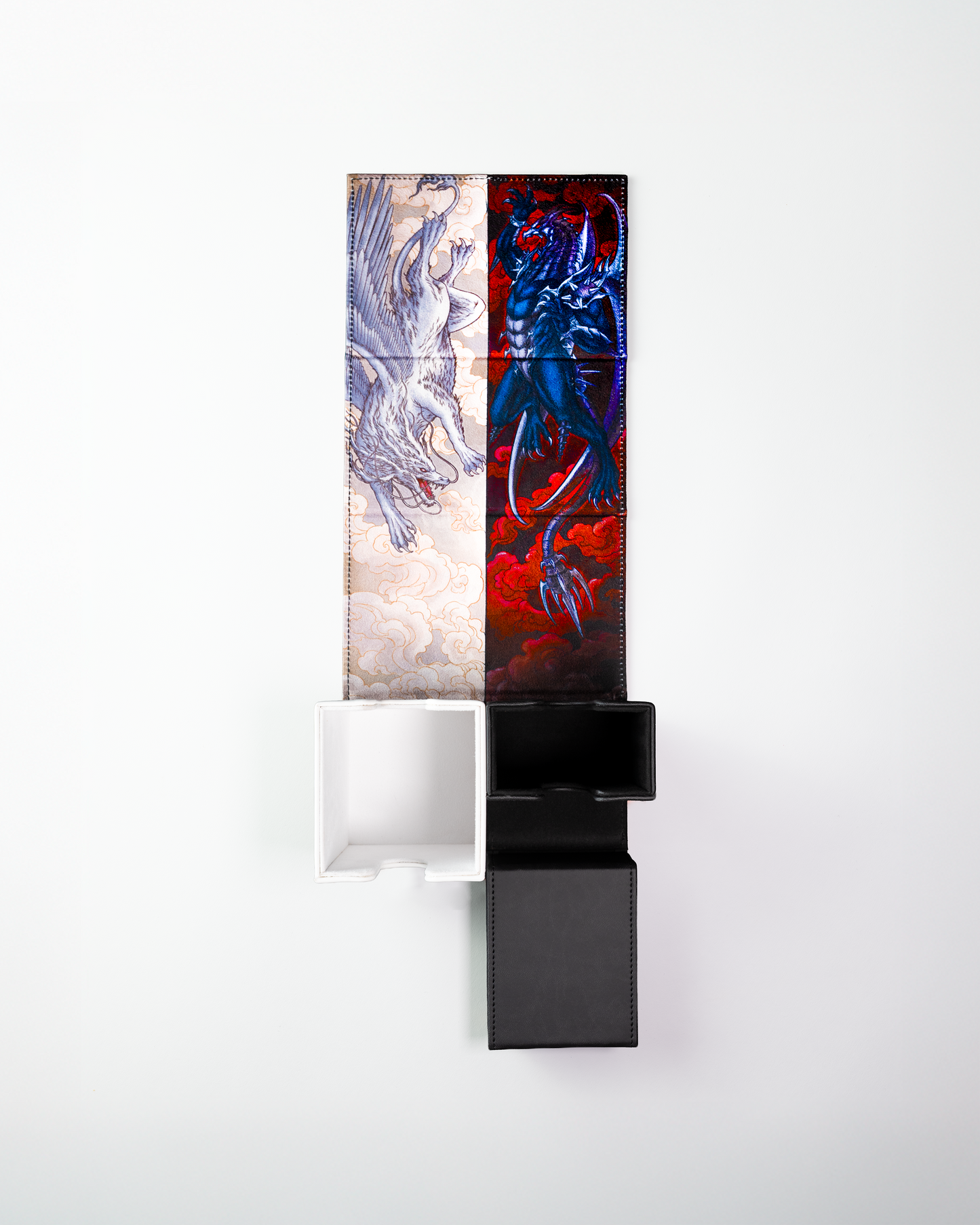 Yin & Yang Dragons Deckbox - sleevechief